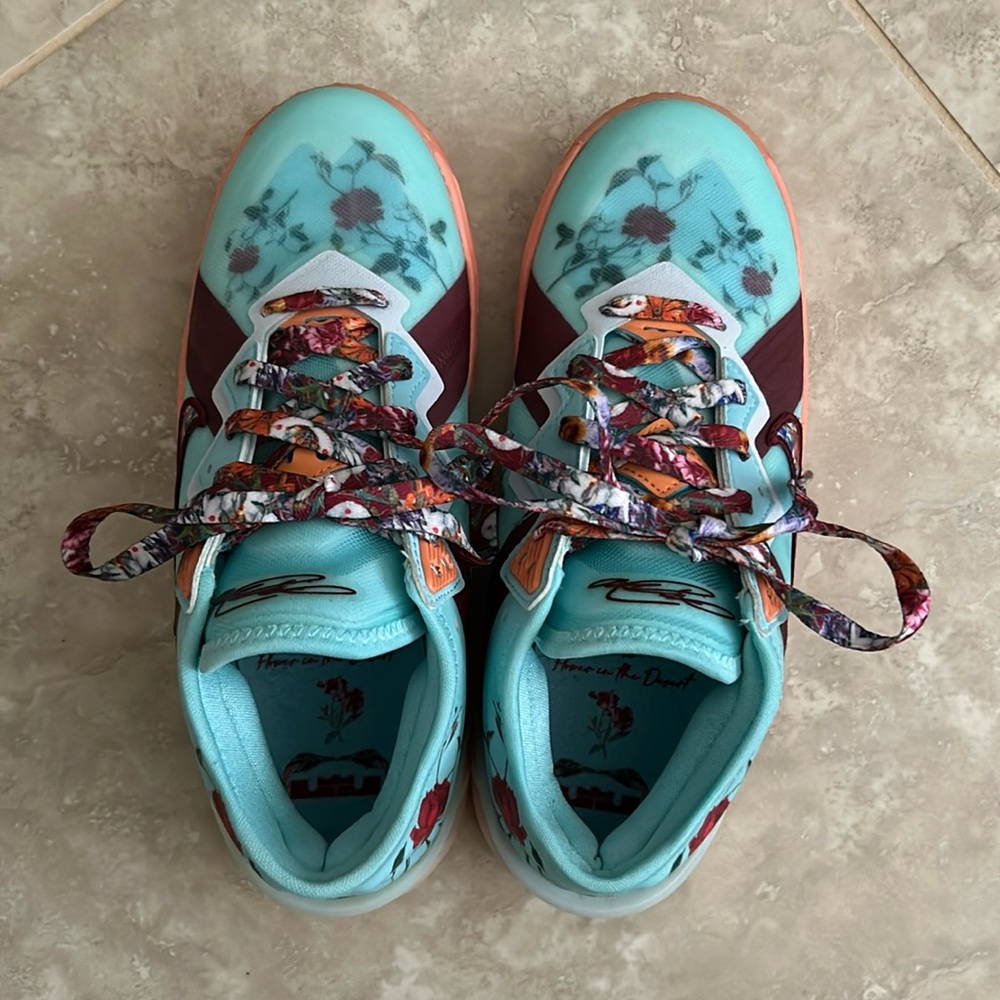 Nike X Mimi Plange Lebron 18 Low Sneakers, Size 5.5 Youth